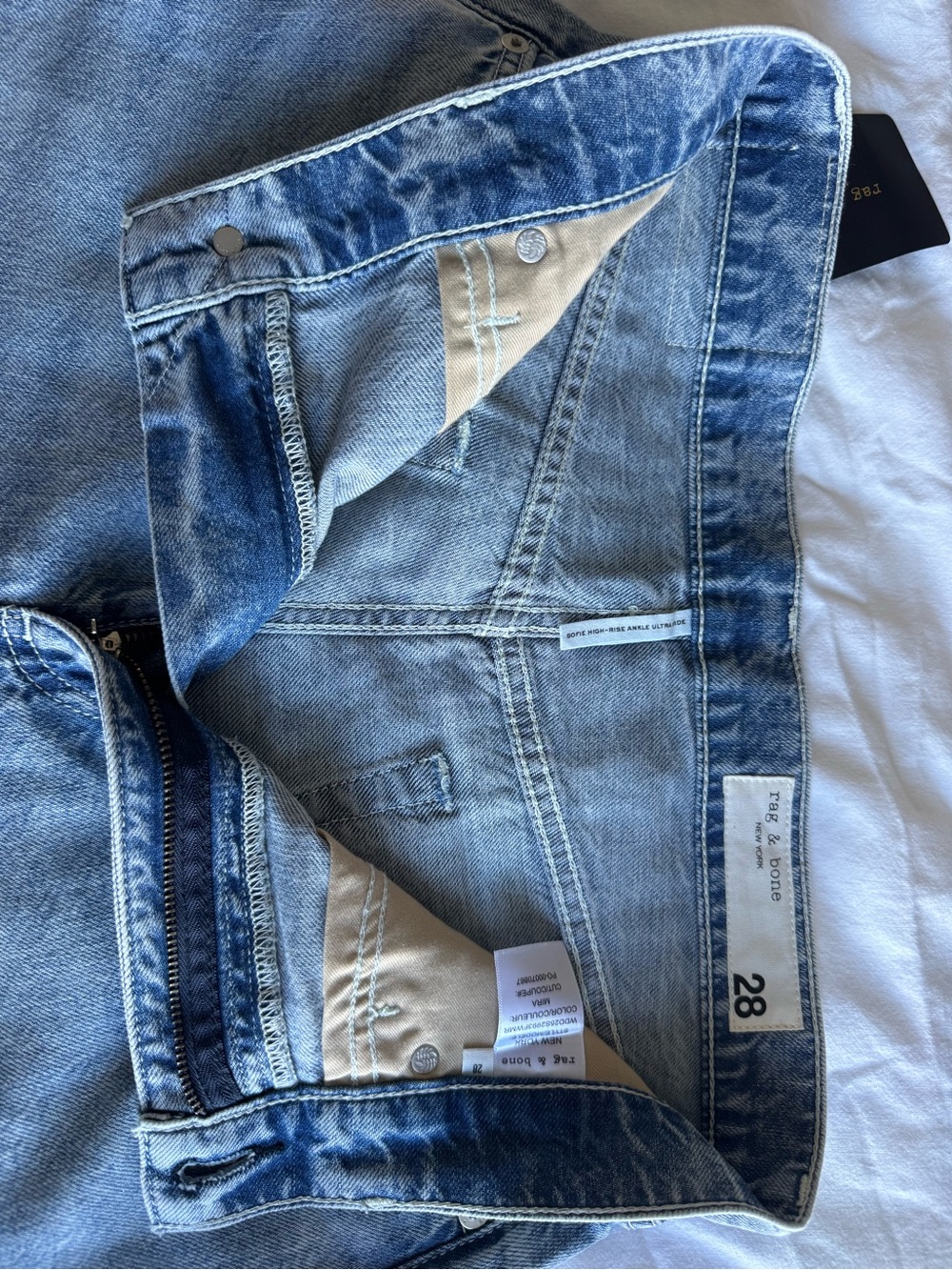 Rag & Bone Light Blue Women’s Featherweight Sweatpants Denim Jeans 28 Sofia NWT - Picture 6 of 15